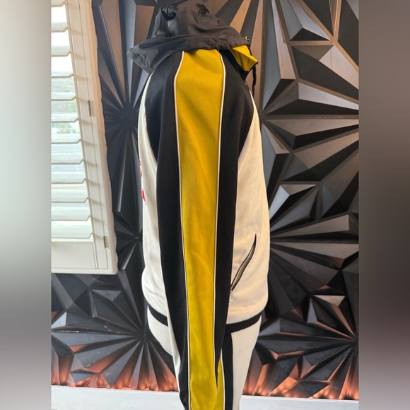 Gucci Tracksuit Large Jacket, Medium Pants - Picture 2 of 5